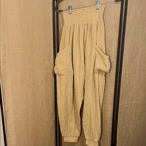 FP Movement by Free People Cream Textured Joggers
